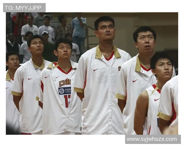 姚明昔日队友重聚再续篮球情缘共同回忆辉煌岁月与友谊的温暖时刻