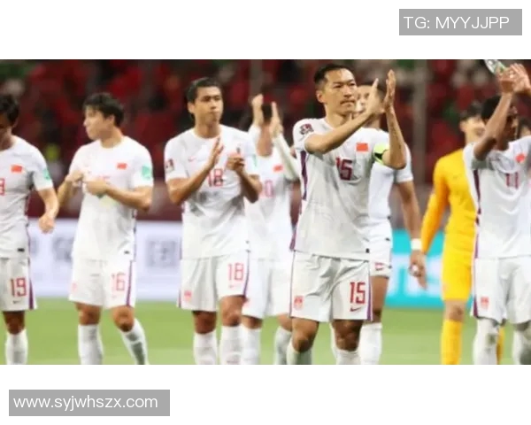 名字中含有亚字的足球明星盘点与精彩瞬间回顾